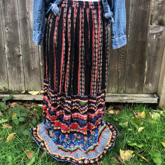 Forever 21 Colorful Boho Maxi Skirt with Drawstring Elastic Waist! Size S/M. - Picture 7 of 10